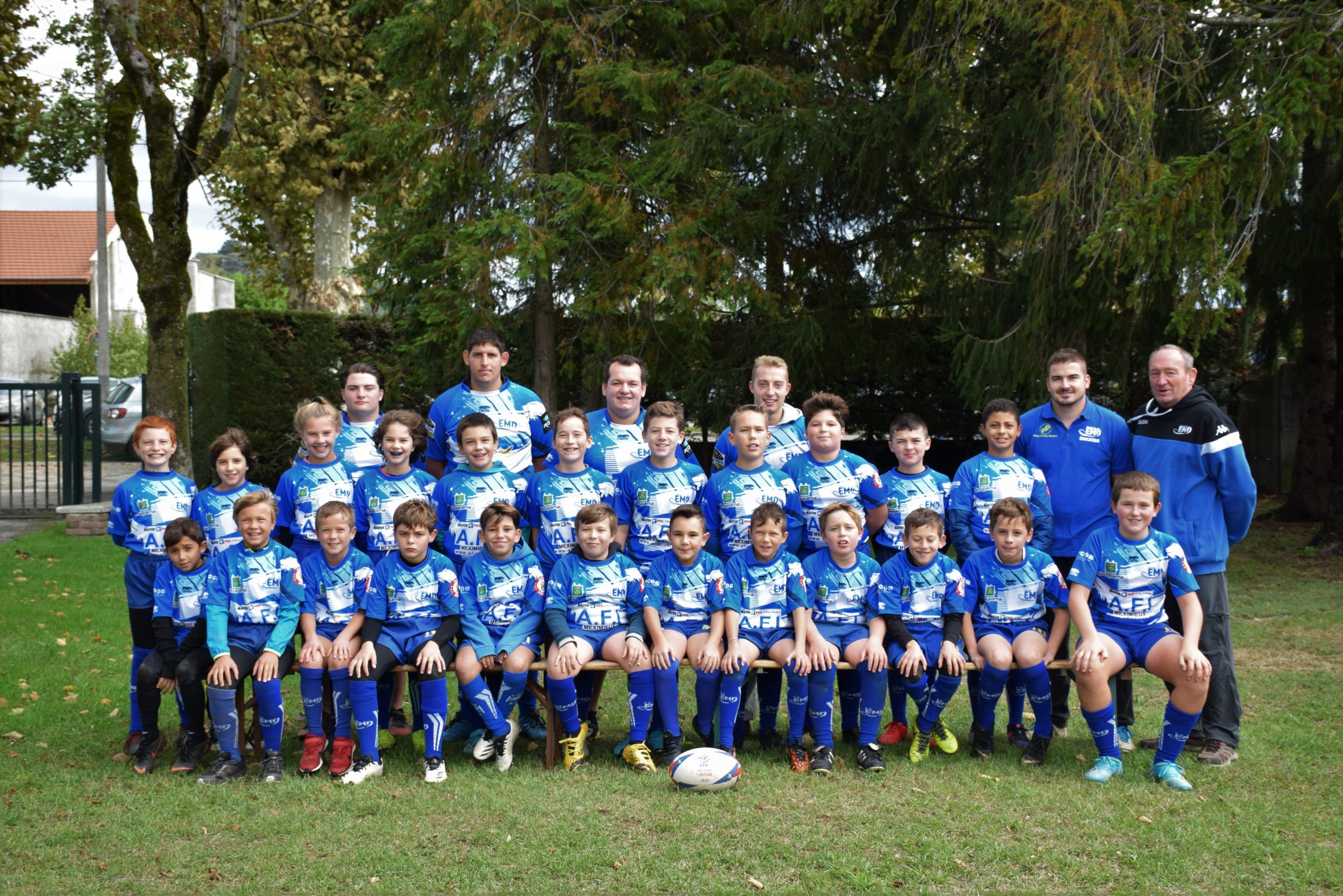 u12